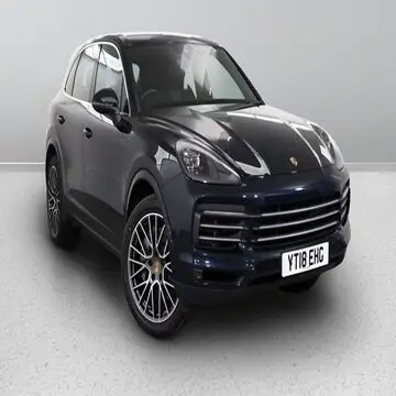 Diobral Porsche Cayenne Turbo 2019 bekas | Mobil Porsche Cayenne bekas untuk dijual dari Dealer Porsche Cayenne