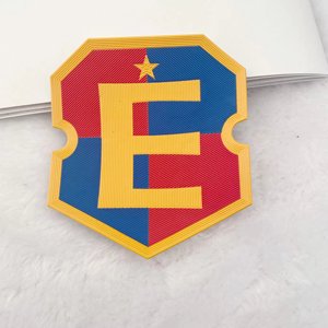 Ücretsiz tasarım düşük fiyatlı özel 3D Pvc kauçuk rozet silikon yapımı yumuşak yama bayrak takım tarzı spor demir-on PVC yamalar için - Product Image 3