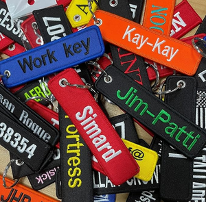 Cá nhân hoá biểu tượng tùy chỉnh thiết kế vải dệt thêu Keychain máy bay phản lực tag - Product Image 1