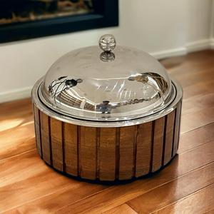 素晴らしいデザインステンレス鋼シルバーカラーキャセロール皿木製ベース丸型最高品質のサービングフード鍋