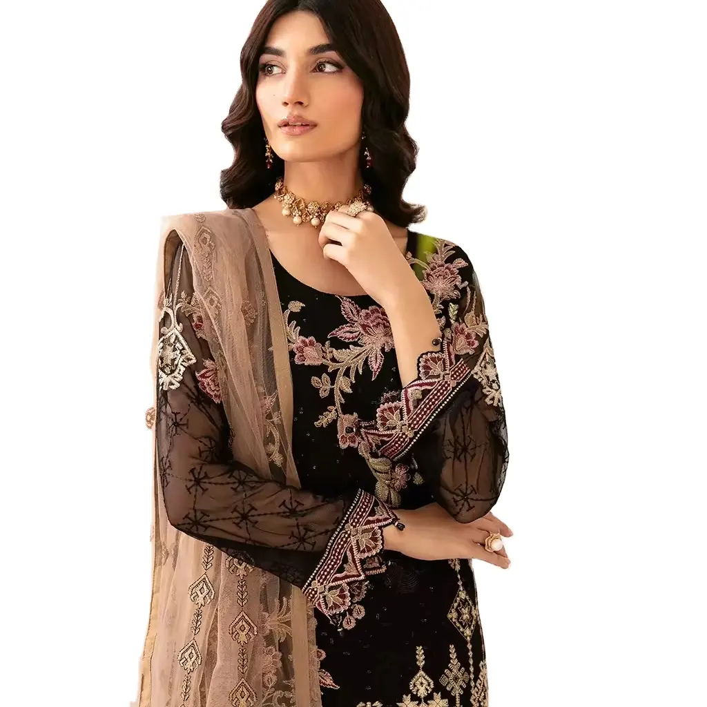 Nueva y atractiva colección Ramsha 2024, ropa de fiesta pakistaní para mujer, trajes de gasa en material bordado de muy alta calidad para mujer