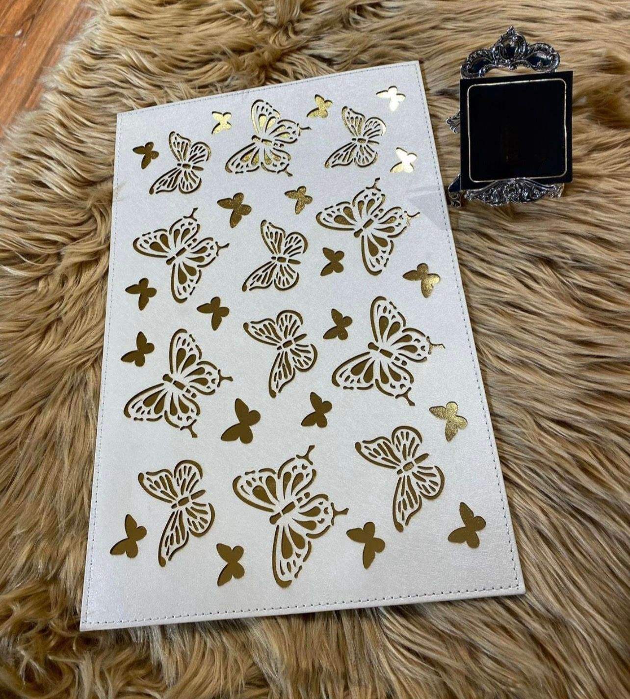 เช่นเดียวกับรูป