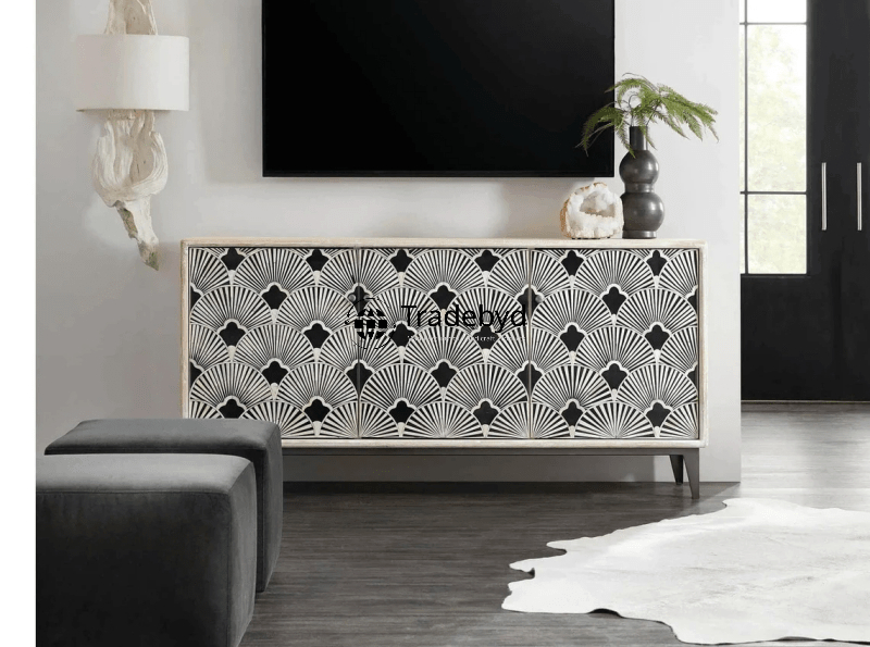 Available in different Colors