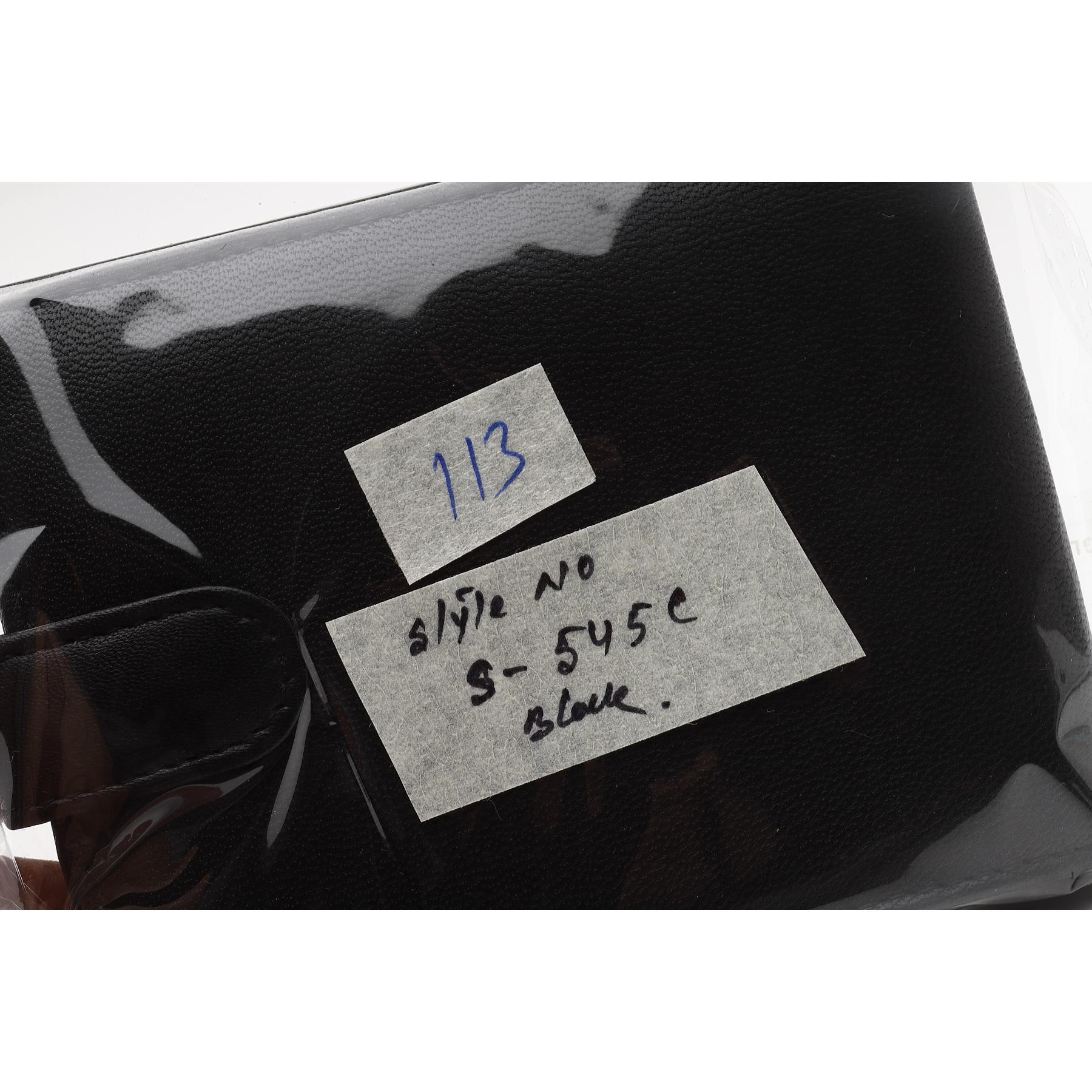 ตามที่แสดงในภาพ