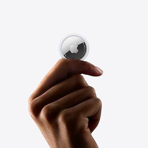 ORIGINAL <strong>Apples</strong> AirTag 4 Pack. Keep Track of and find Your Keys, Wallet, Luggage, Backpack, and More. - Product Image 3