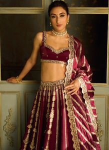 <strong>New</strong> Indian Designer Style Designer Georgette <strong>Lehenga</strong> Choli with Embroidery Sequence Work <strong>Lehenga</strong> with Fancy Georgette Dupatta
