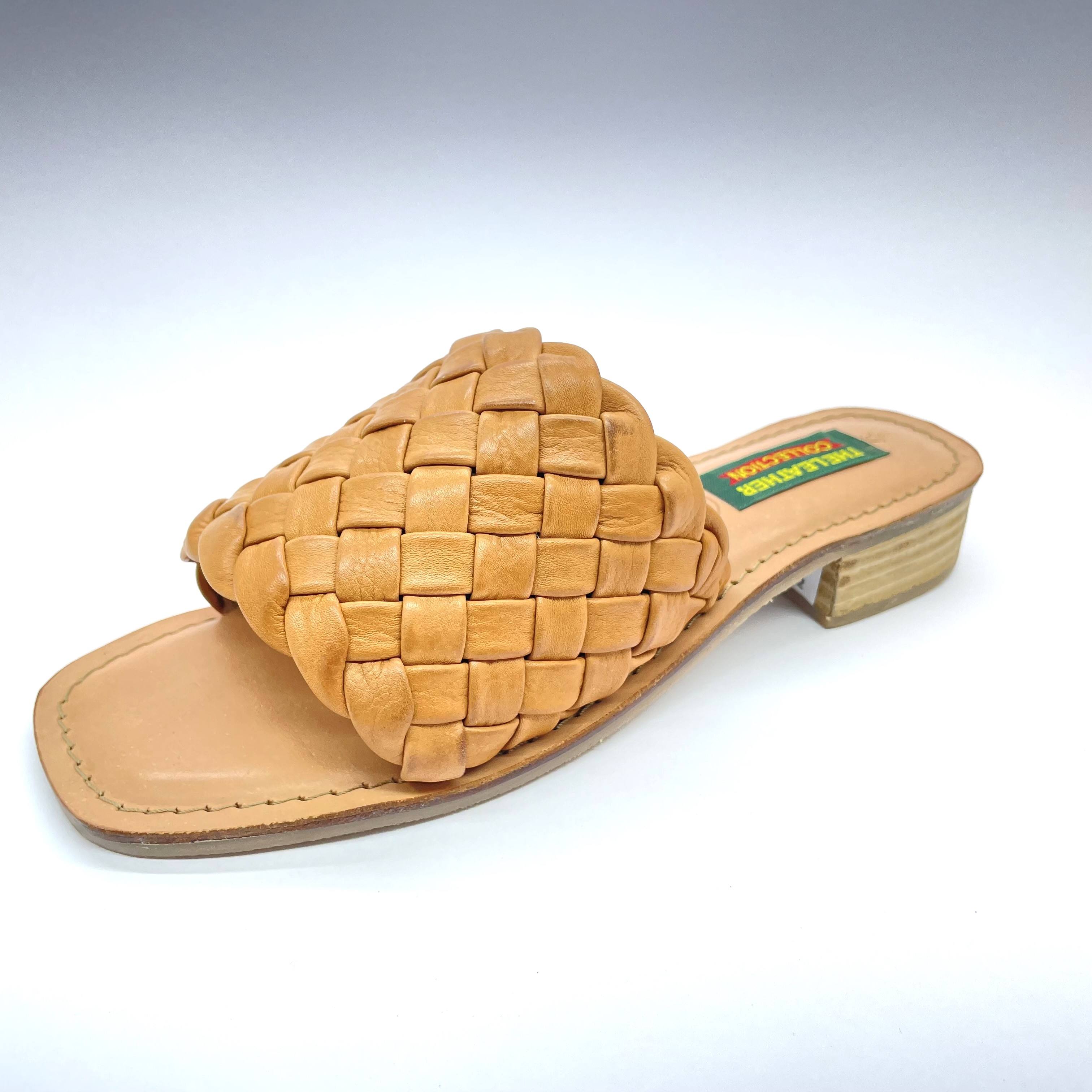 กำหนดเอง