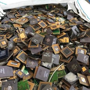 El mejor PROCESADOR DE CERÁMICA DE CPU DE RECUPERACIÓN DE ORO chatarra/Chatarra de CPU de cerámica/COMPUTADORAS PENTIUM PRO chatarra - Product Image 3