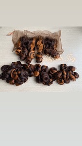 ヘアエクステンション卸売最高品質の生ベトナムヘアバンドルバルク弾むカーリーダークブラウンとブラック
