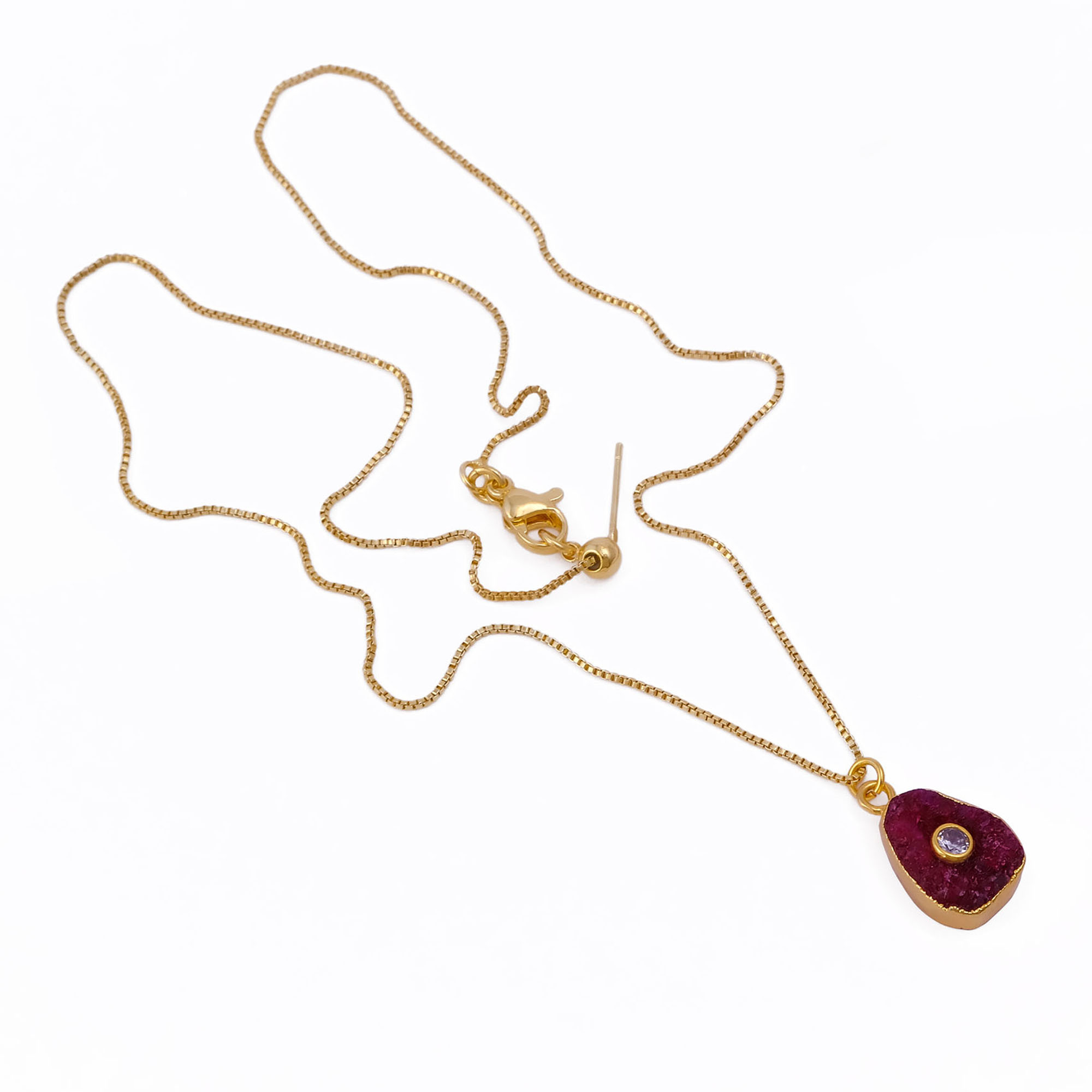 ทับทิมย้อมสี