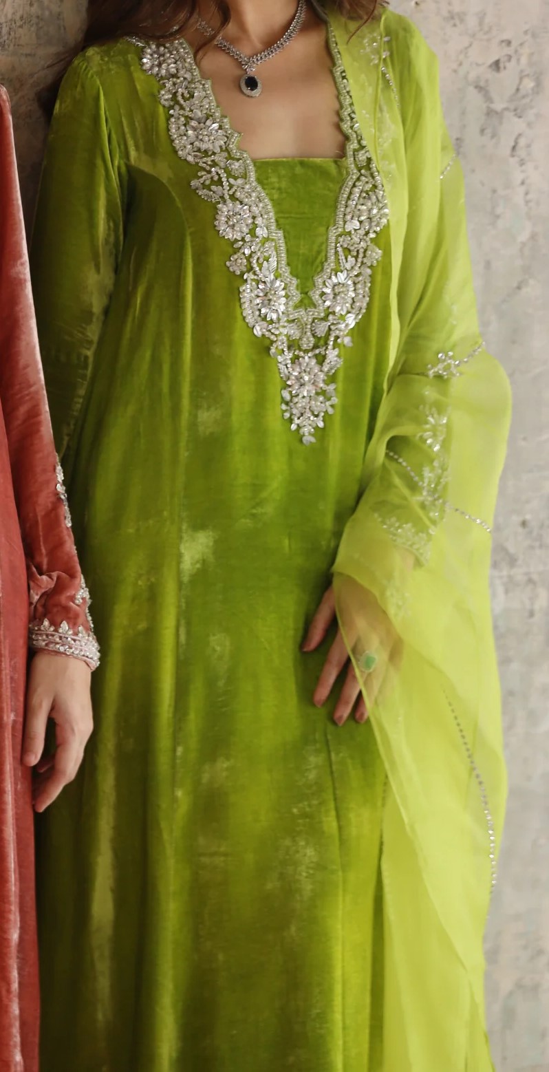 Parrot Green