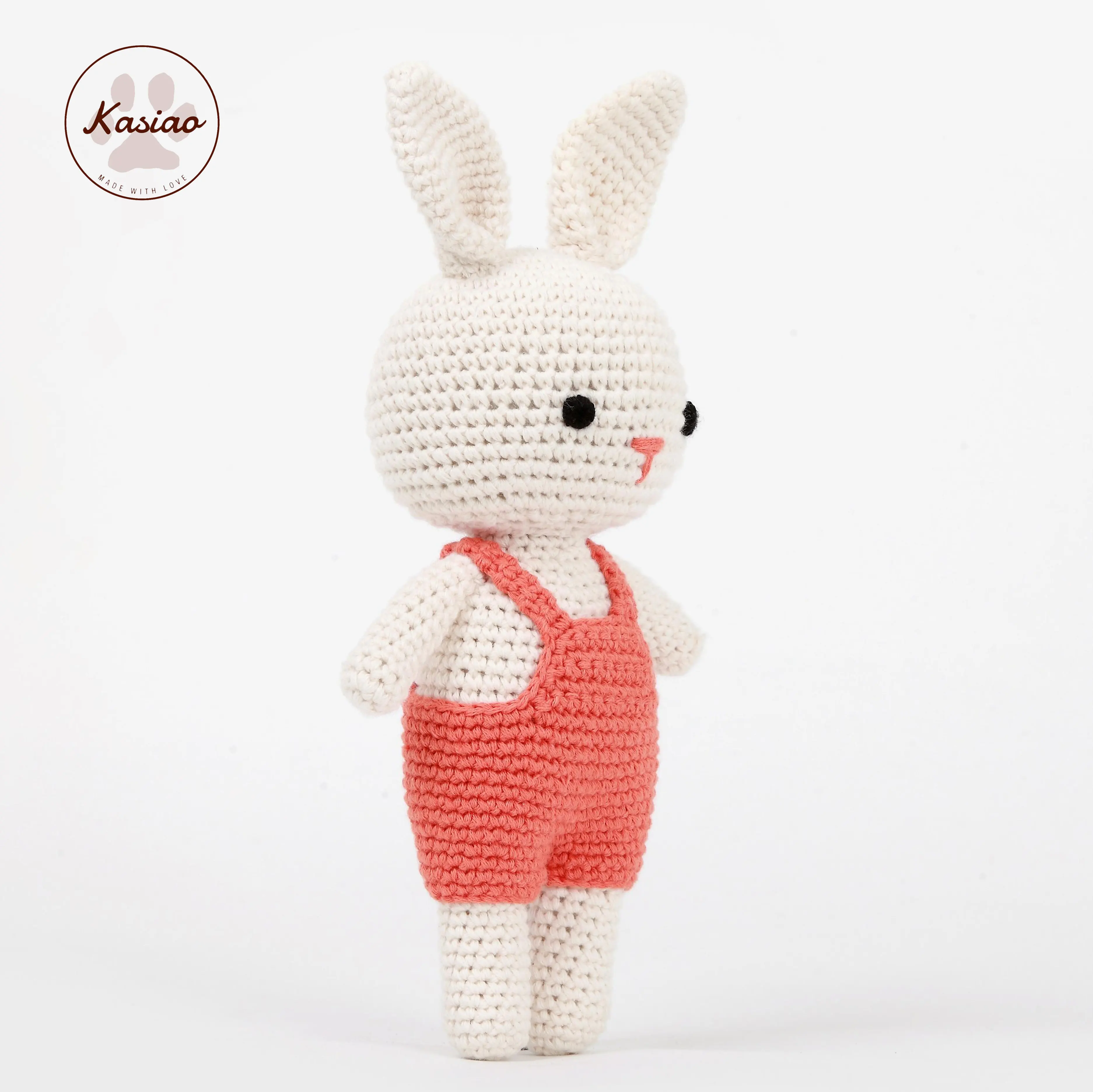 Délices de crochet enchanteurs: jouets d'animaux Amigurumi faits à la main, créations de crochets flous confortables et merveilles de jouets tricotés