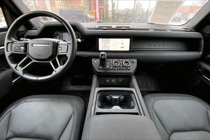 Oldukça kullanılan 2023 Land Rover Defender 110 x-dinamik SE AWD - Product Image 3