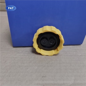 PAT yüksek kalite soğutucu rezervuar GENLEŞME TANKI kapak 2105010615 Mercedes Benz A2105010715 için uyar 0005018215 210 501 06 15