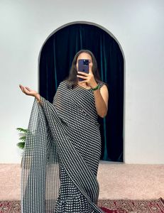 En kaliteli çekici düğün kıyafeti sahte Georgette Saree nakış Butta & dantel sınır ile güzel açık yeşil renk