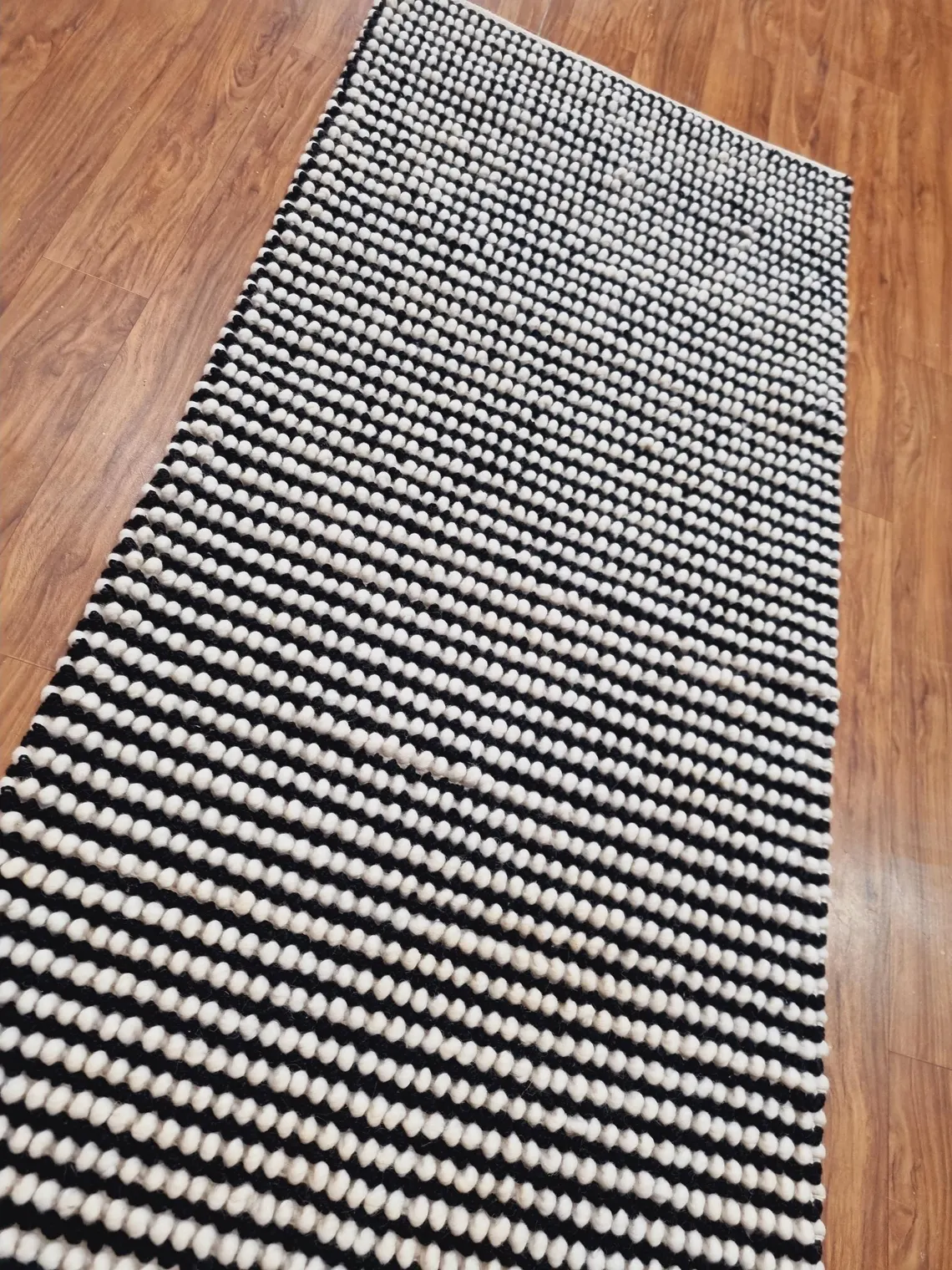 Identique à l'image