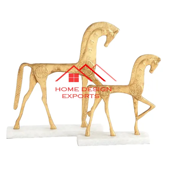 Moulage métal cheval Sculpture 2024 vente chaude luxe maison décor de table pièce maîtresse en métal pour café et décor consolable