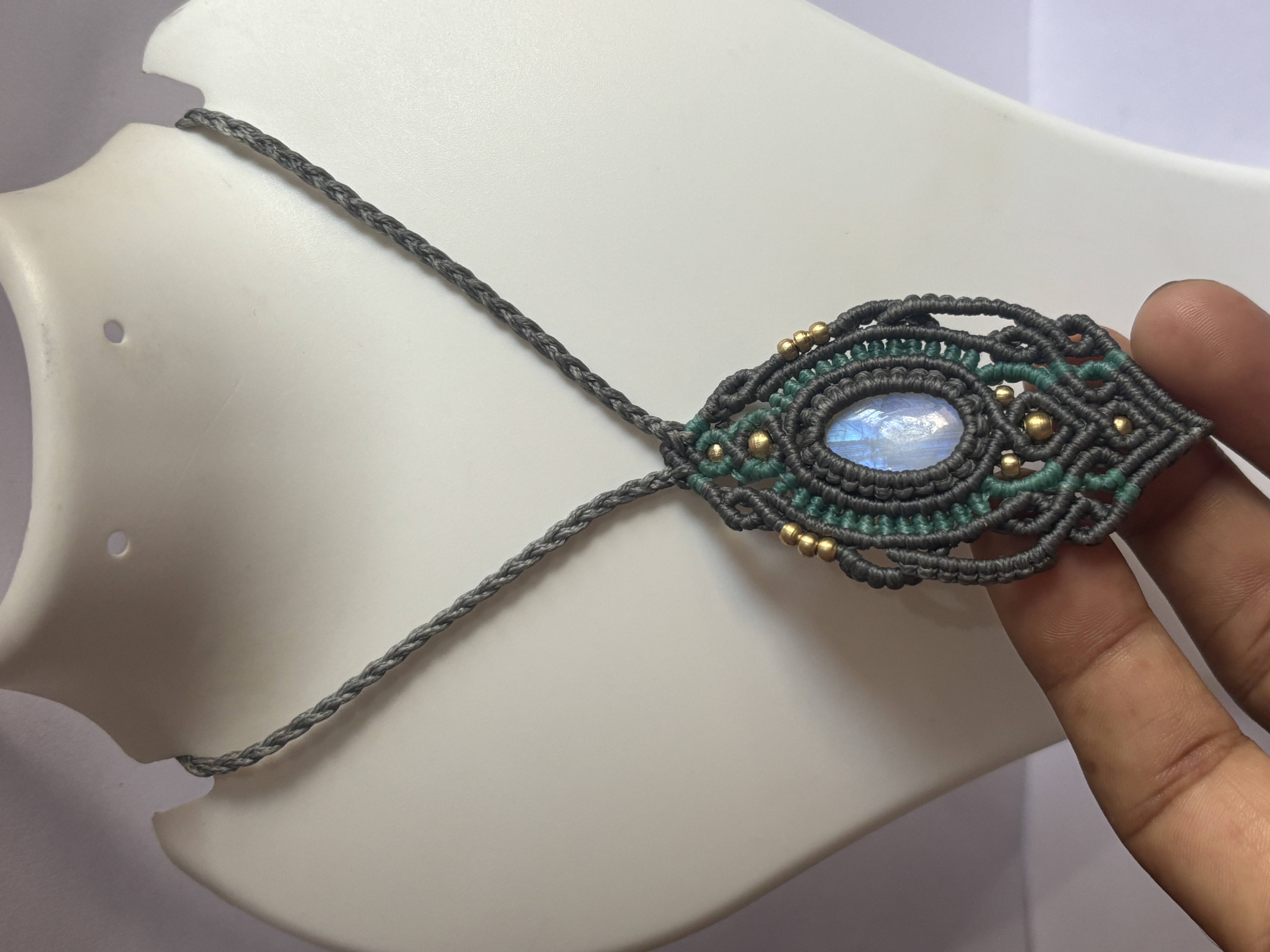 Identique à l'image