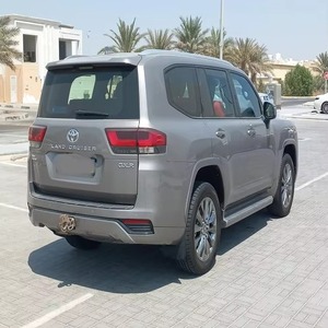 体验2024的Toyyota Laand Cruiseer ZXX Prremium 3.3L柴油VV6 SUV，具有先进的Tecch和越野能力