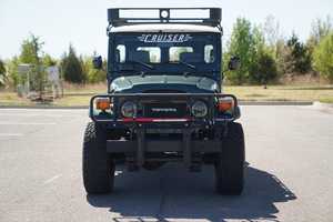 1978年に使用されたトヨタランドクルーザーFJ40 6シーター、100% 完全に機能し、事故がなく、1年間の保証。 - Product Image 5