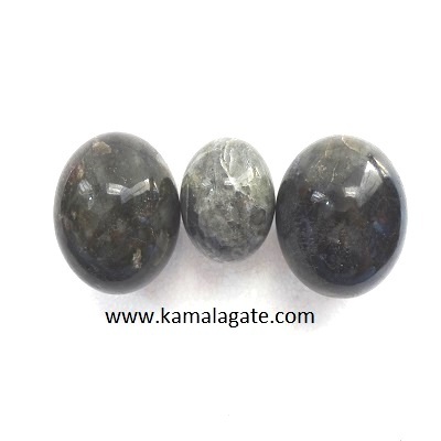 แลบโรโดไลต์