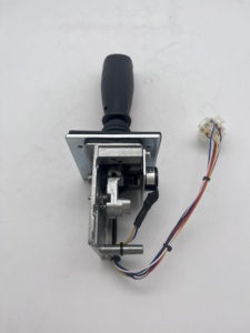 בקר ג'ויסטיק JLG איכותי לאחר שוק, מק\\\"ט 1600308, משומש עבור פלטפורמות הרמה מספריים של JLG דגמים 260MRT, 400CRT, 330CRT, 3369LE, 4069LE - Product Image 2