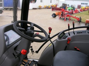 NEW <strong>FOTON</strong> <strong>LOVOL</strong> M254R M1104D 4WD Farm Tractor Agricultural Machine Equipment 4 Cylinder Engine 50hp Now in Stock - Product Image 3