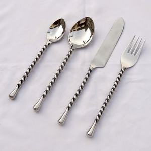 Hot Selling Premium Mirrored Steel <strong>Flatware</strong> Portability <strong>Flatware</strong> Sets <strong>Flatware</strong> Set <strong>Bone</strong> <strong>Handle</strong> Cutlery Set for Serve - Product Image 5