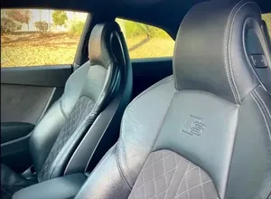 2018 Audi S5 3.0TプレミアムプラスターボエンジンAWDドライブレザーシート左ステアリングダークインテリア - Product Image 6