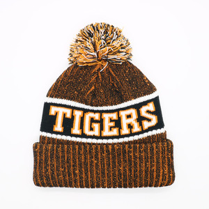 Tùy Chỉnh Chunky Đội Thể Thao Mùa Đông Đan Pom Pom Beanie Hat Với Đội Logo Thêu - Product Image 4