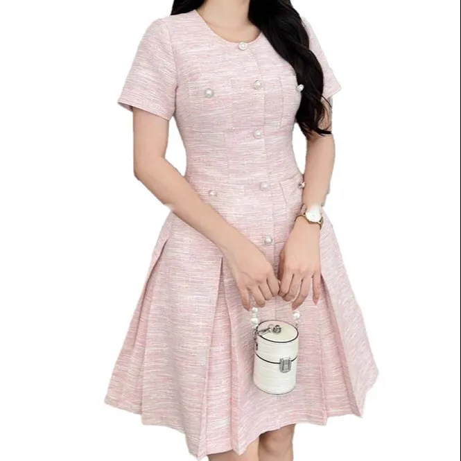 Покорите мир моды с розовыми твидовыми платьями, выполненными в вьетнамском элегантном стиле для утонченных женщин