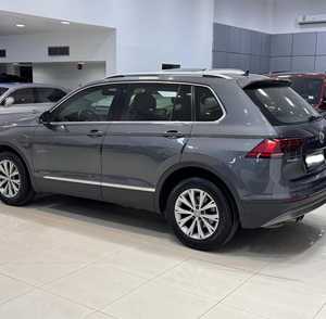 ใช้2020 Volkswagen Tiguan ตัวเลือกเต็มรูปแบบ - Product Image 5