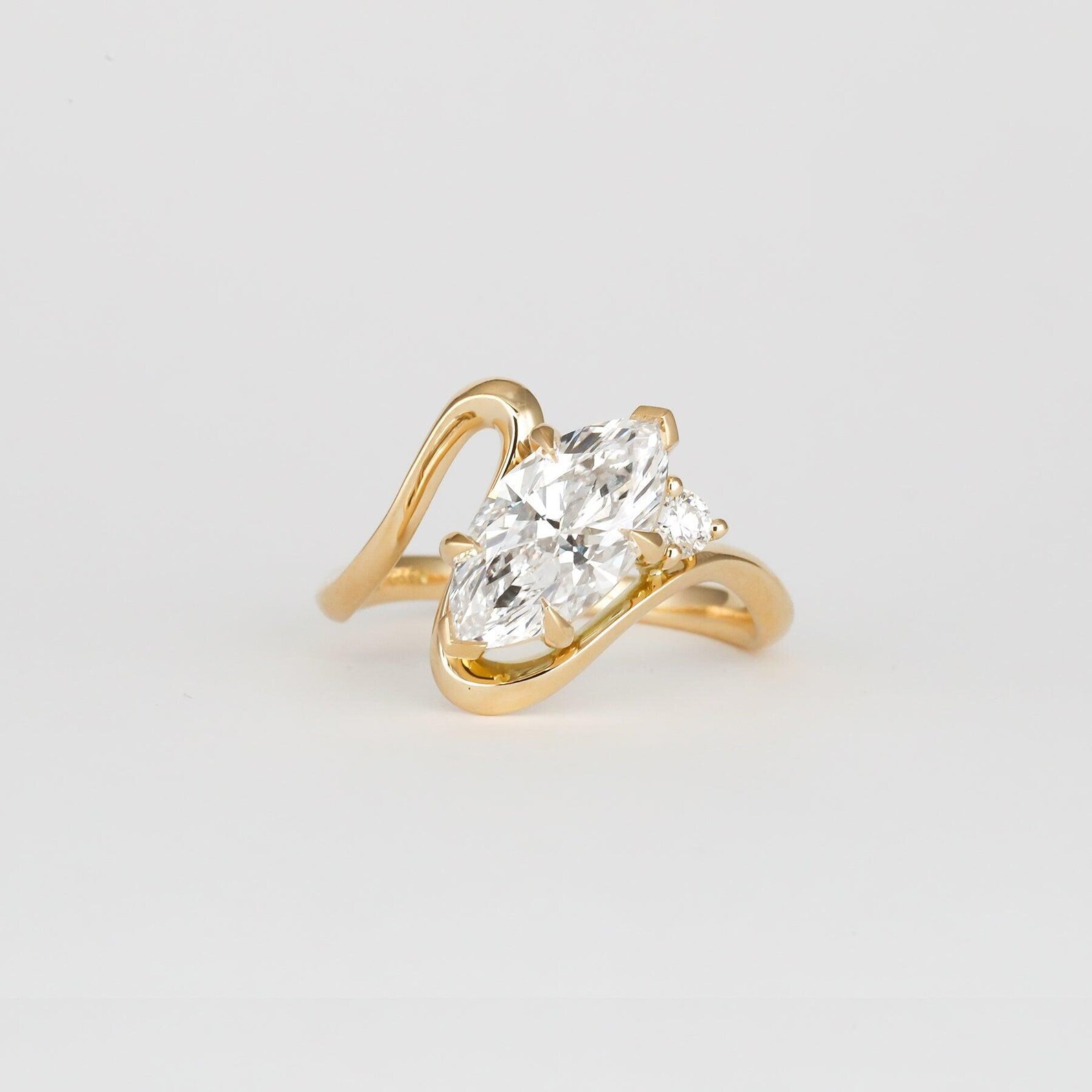 ทอง14K สีเหลือง