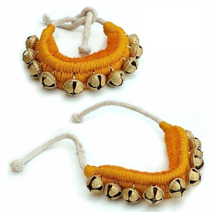 สีเหลือง