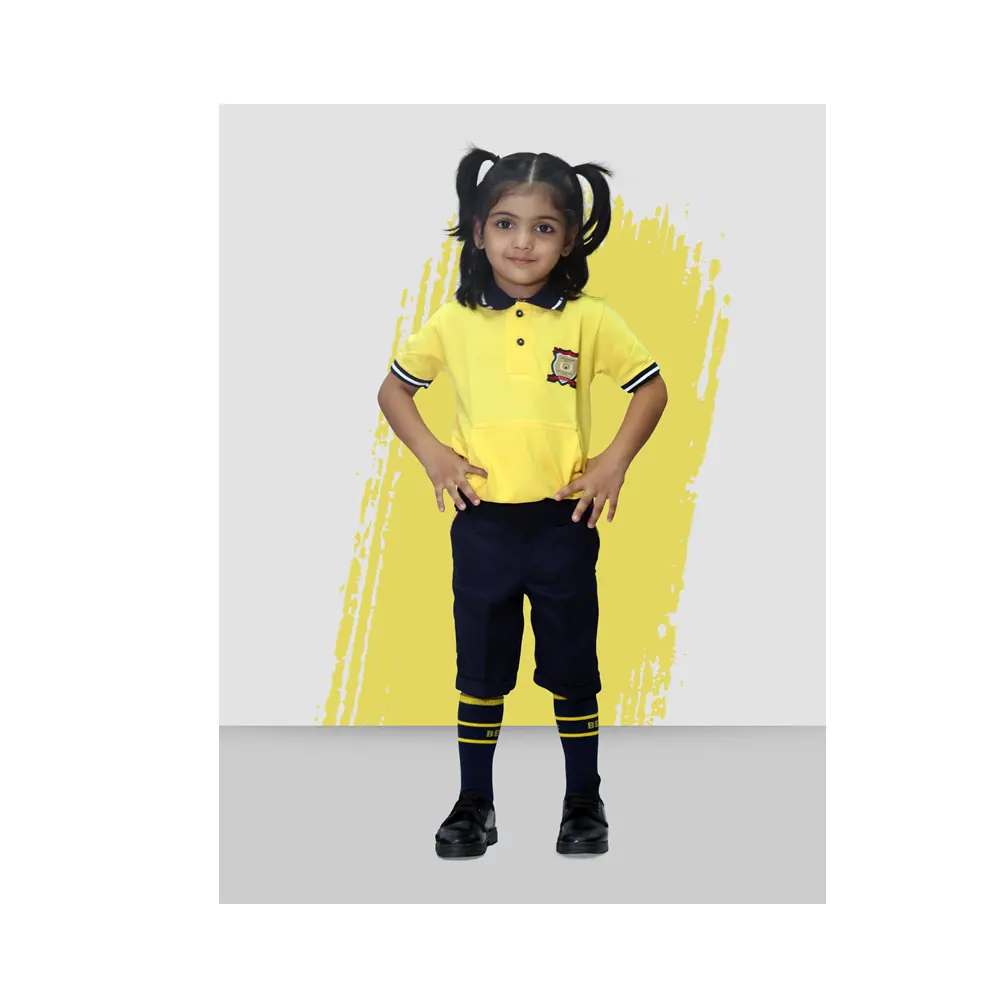 Uniforme deportivo 2024 más vendido con camiseta y pantalones Uniforme para niñas y niños con estampado personalizado y de diseño sólido