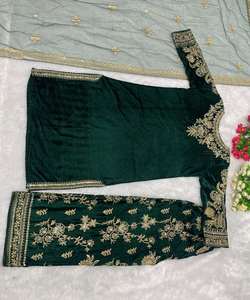 Indian-<strong>Pakistani</strong> Fusion: Indian <strong>Pakistani</strong> Salwar Kameez - Fusion of Traditional Indian and <strong>Pakistani</strong> Styles for a Unique Fashion - Product Image 2