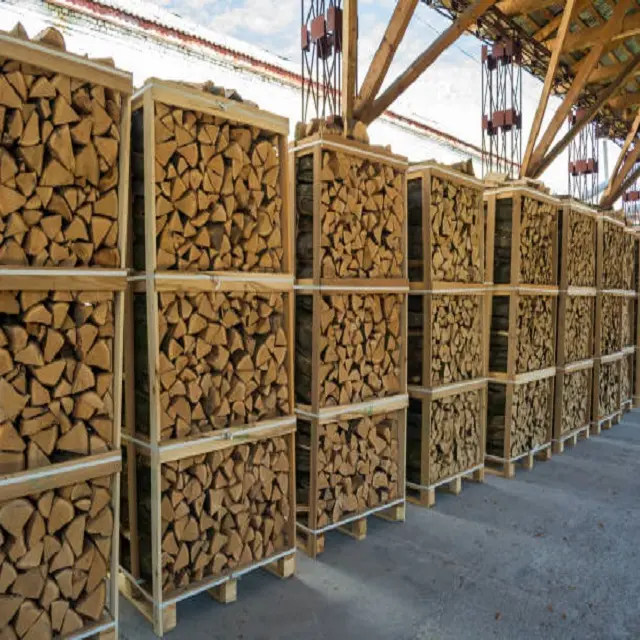 Bois de chauffage emballé et livré sur une palette en bois à vendre depuis la France