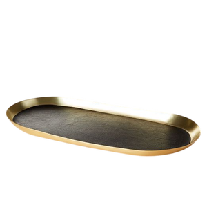 家用和餐厅装饰用铝制矩形托盘银色，带设计师金色手柄 - Product Image 5