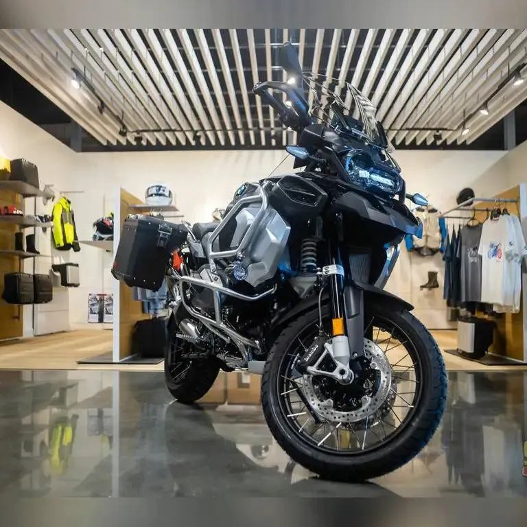 Подержанный 2021 BMW R 1250 GS приключение тройной черный