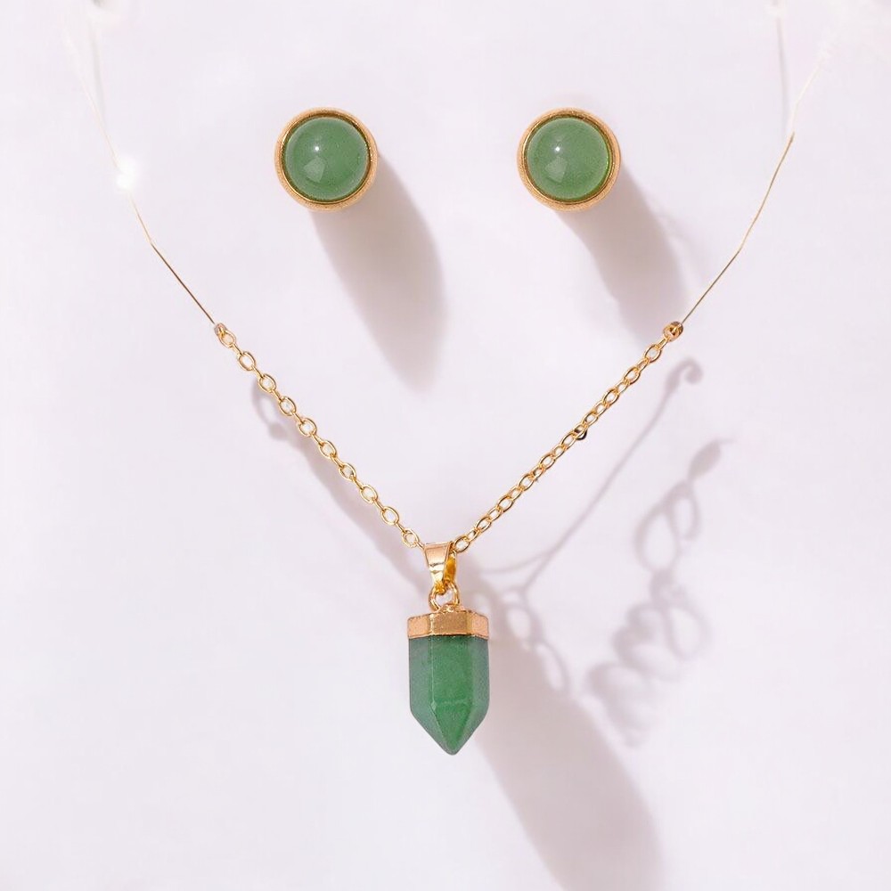 หินสีเขียว