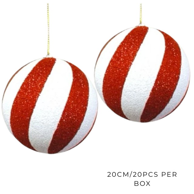 สีแดงกับสีขาว