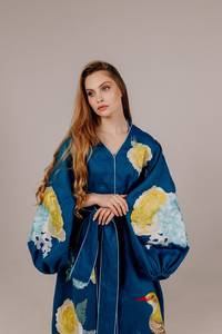 真新しいVestido製品女性アパレル美しい刺Embroidered作品フルスリーブVyshyvankaボヘミアンロングリネンウクライナのドレス