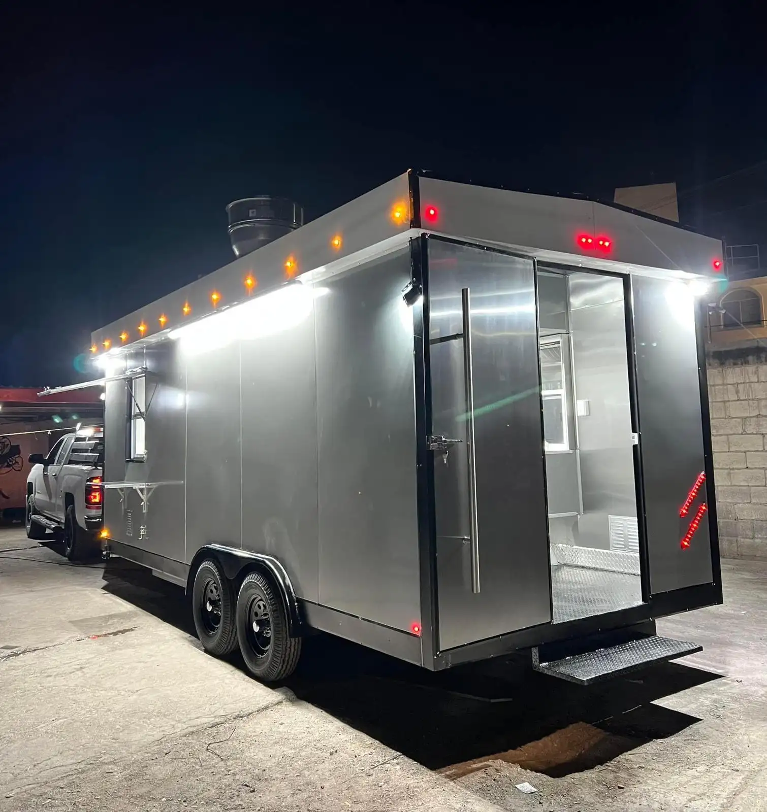 Vente en gros de camions de nourriture, remorque mobile de restauration rapide/remorque mobile d'extérieur à vendre