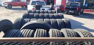 11r22.5, 295/75r22.5, 295/80r22.5, 315/80r22.5, 385/65r22.5 בגדלים נהג צמיג משאית זמין למכירה