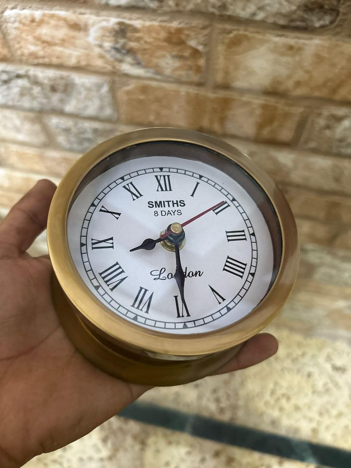 สีน้ำตาล