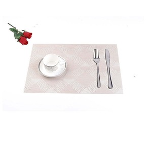 新设计定制防水印花餐垫，带编织图案，用于餐桌装饰-餐桌 - Product Image 4