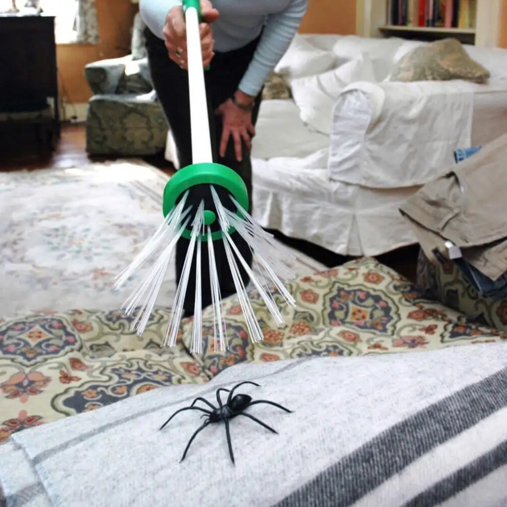 Acchiappasogni in plastica multifunzione di alta qualità Spider Catcher sicurezza domestica facile da rimuovere Spider Critter Insect Catcher