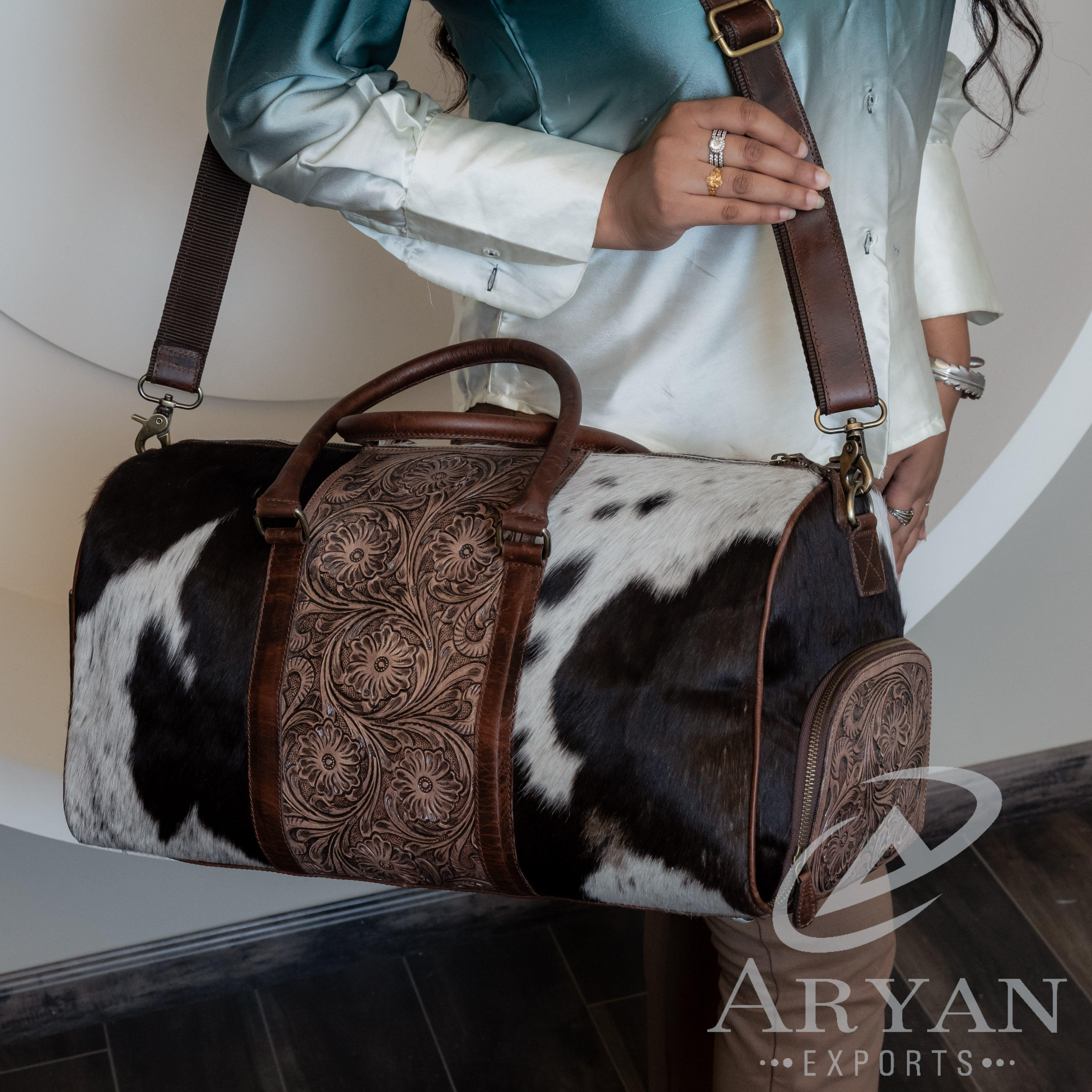 สีน้ำตาล