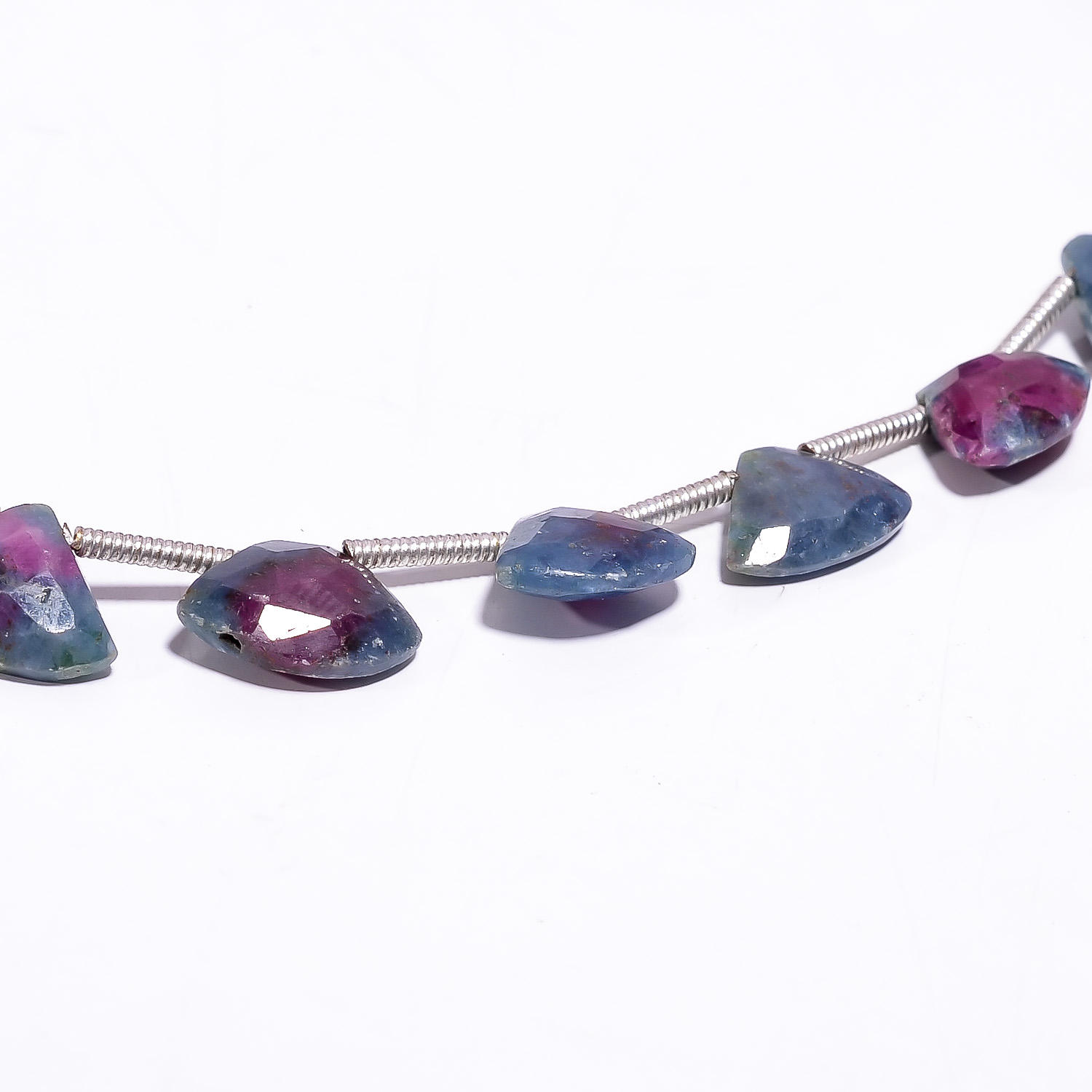 ฟ้าและชมพู