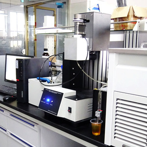 Simulador de arranque en frío automático con pruebas de viscosidad aparente y muestreo de aceite bajo demanda